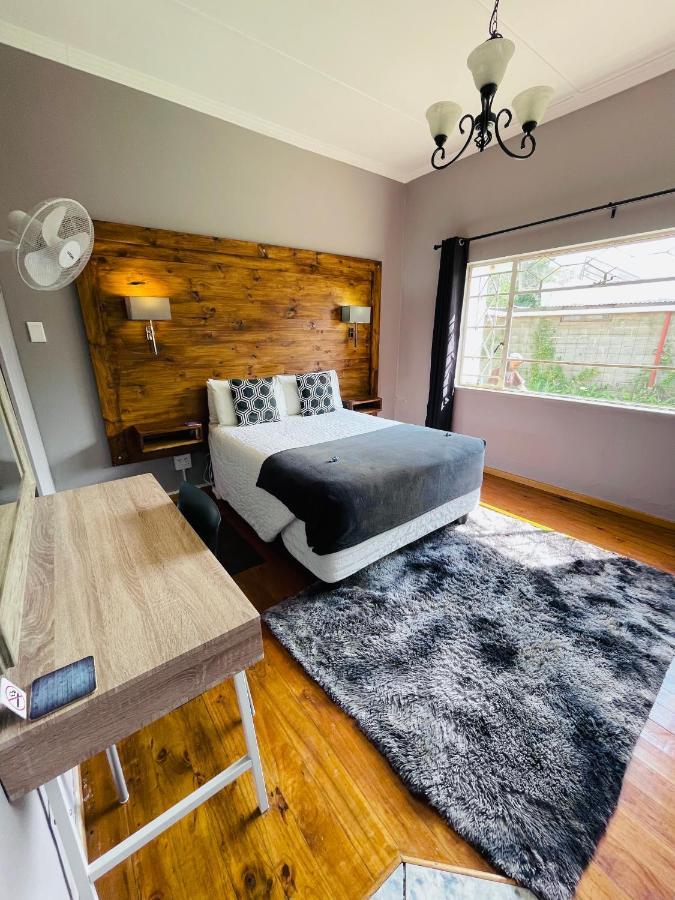 Madeira Bed Hotel Queenstown Bagian luar foto